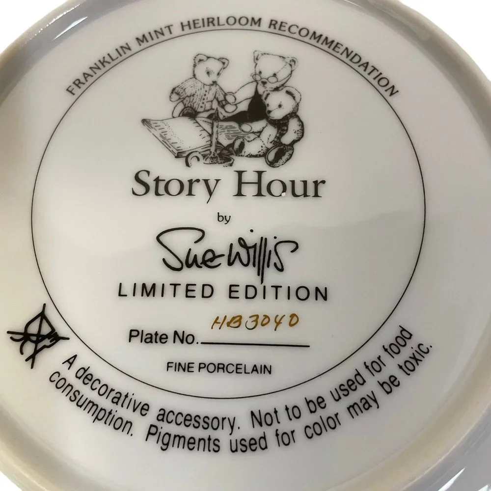 Story Hour by Sue Willis Collectible Plate Teddy Bears & Kittens Limited Edition